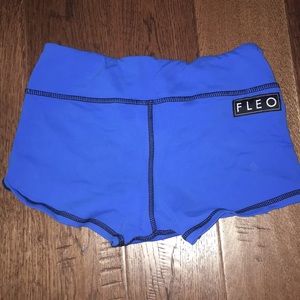 FLEO gym shorts